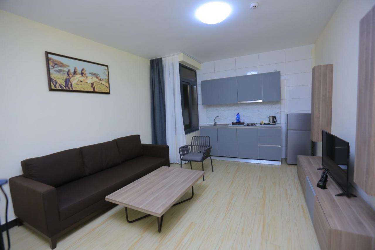 Triple E Hotel And Spa Addis Abeba Esterno foto